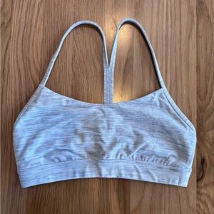 Lululemon Flow Y Bra Nulu Light Support - Size 6